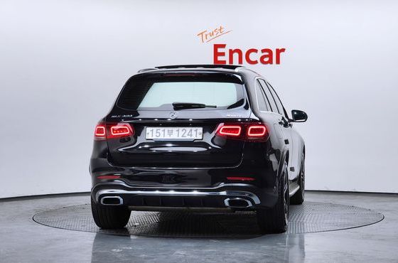 Mercedes-Benz GLC-Class GLC300 4MATIC Premium — пробег 124 612 км — фото 4 из 5