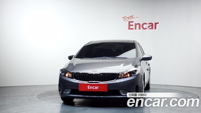 Kia K3 из Кореи Encar