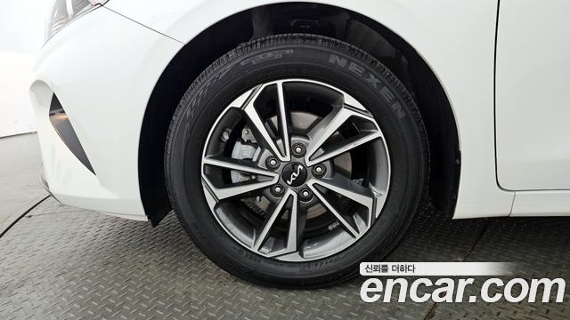 Kia K3 из Кореи Encar