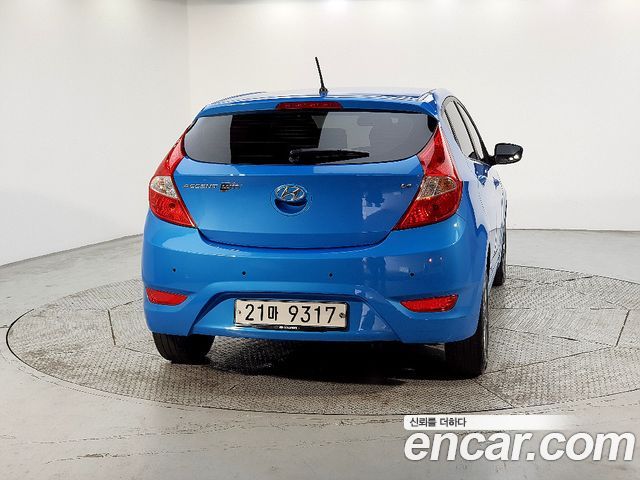 Hyundai Accent из Кореи Encar