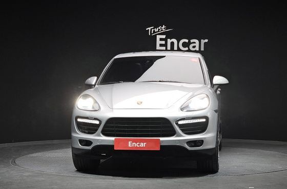 Porsche Cayenne 4.8 S 958 — пробег 151 608 км — фото 3 из 5