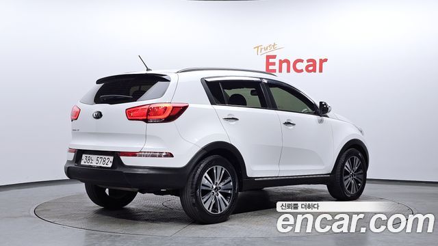 Kia Sportage Diesel 2WD Prestige — пробег 157 196 км — фото 2 из 5