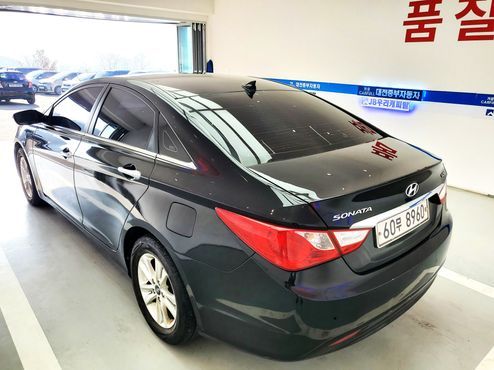 Hyundai Sonata Prime High-Deluxe — пробег 109 003 км — фото 4 из 5