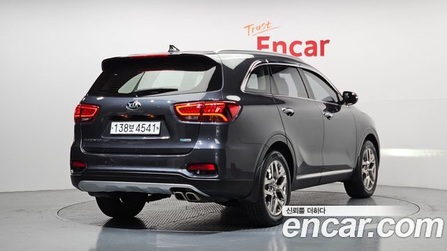 Kia Sorento Diesel 2.0 2WD Marster — пробег 68 990 км — фото 2 из 5
