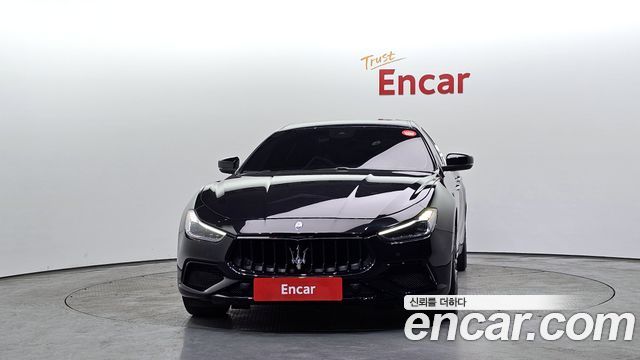Maserati Ghibli из Кореи Encar