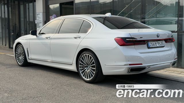 BMW 7-Series 730Ld xDrive Design Pure Excellence — пробег 43 582 км — фото 2 из 5