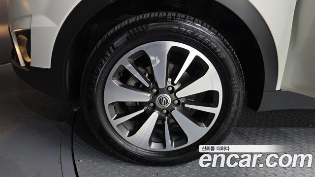 Ssangyong KORANDO из Кореи Encar