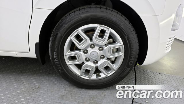 Hyundai Staria из Кореи Encar