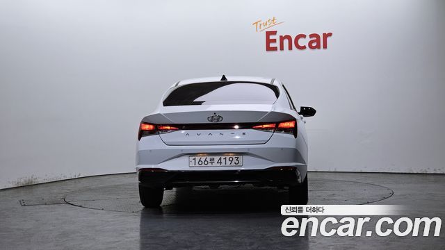 Hyundai AVANTE из Кореи Encar