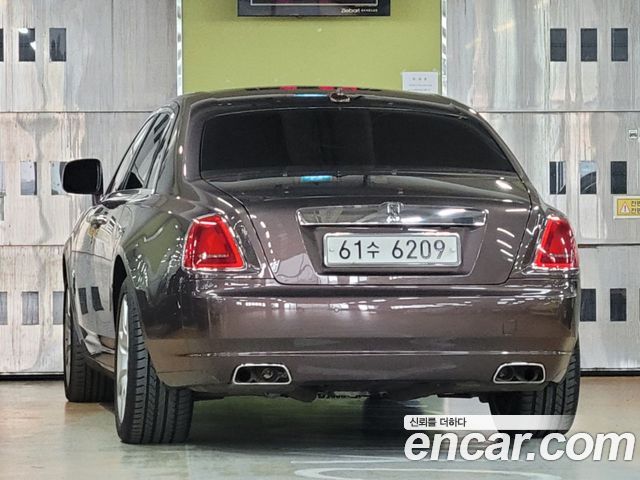 Rolls-Royce Ghost 6.6 V12 — пробег 57 900 км — фото 3 из 5