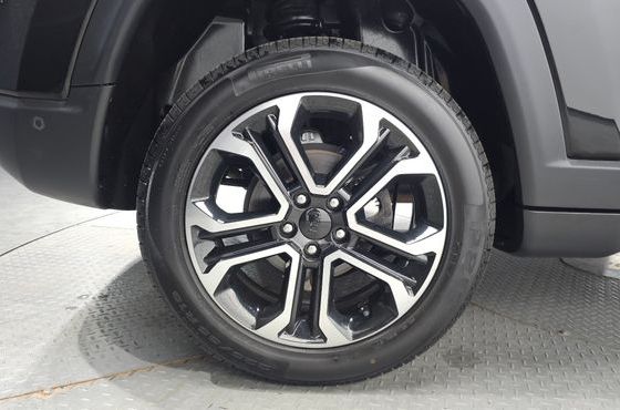 Jeep Compass 2.4 Limitied AWD — пробег 82 760 км — фото 5 из 5