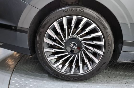 Hyundai Grandeur Calligraphy — пробег 39 929 км — фото 5 из 5