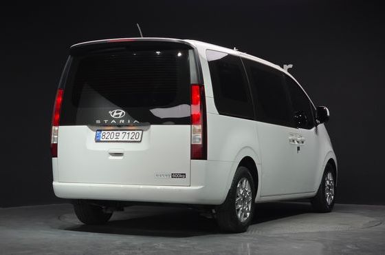 Hyundai Staria Cargo 5-Seater Modern — пробег 71 722 км — фото 2 из 5