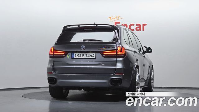 BMW X5 xDrive M50d — пробег 121 828 км — фото 4 из 5