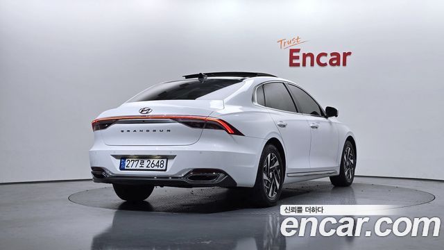 Hyundai Grandeur из Кореи Encar