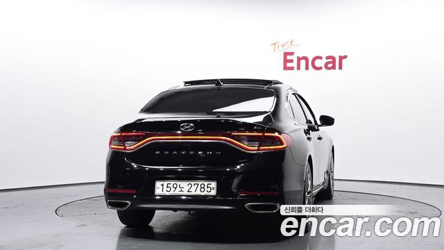 Hyundai Grandeur из Кореи Encar