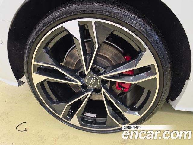 Audi S5 из Кореи Encar