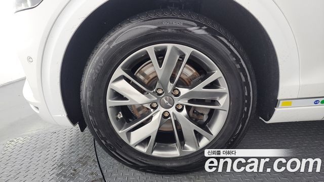 Genesis GV70 из Кореи Encar