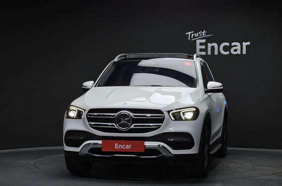 Mercedes-Benz GLE-Class GLE300d 4MATIC — пробег 84 195 км — фото 3 из 5