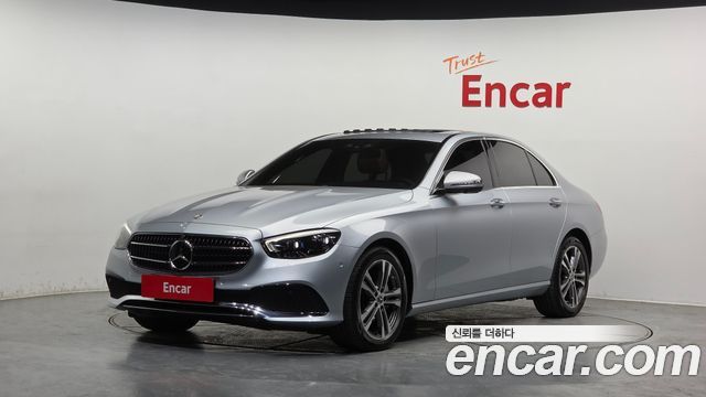 Mercedes-Benz E-Class E350 4MATIC Avantgarde — пробег 72 565 км — фото 1 из 5