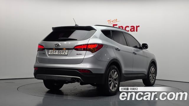 Hyundai Santafe Diesel(e-VGT) 2.2 2WD Premium — пробег 106 300 км — фото 2 из 5