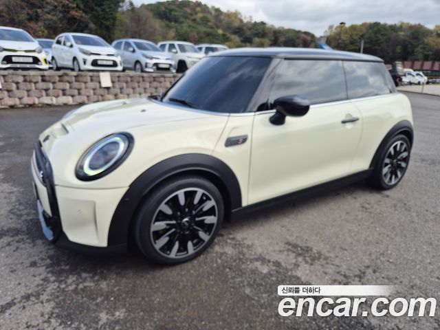 Mini Cooper Classic Third Generation — пробег 53 814 км — фото 2 из 5