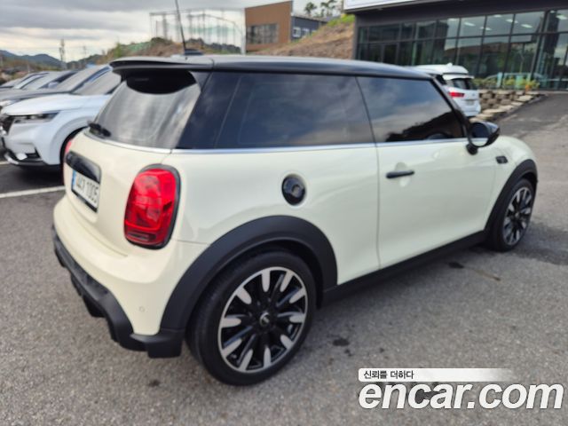 Mini Cooper Classic Third Generation — пробег 53 814 км — фото 5 из 5