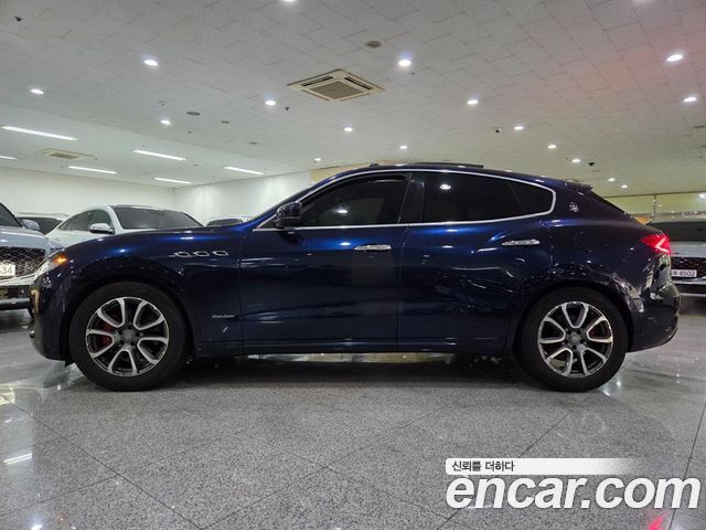 Maserati Levante 3.0 AWD — пробег 45 436 км — фото 3 из 5
