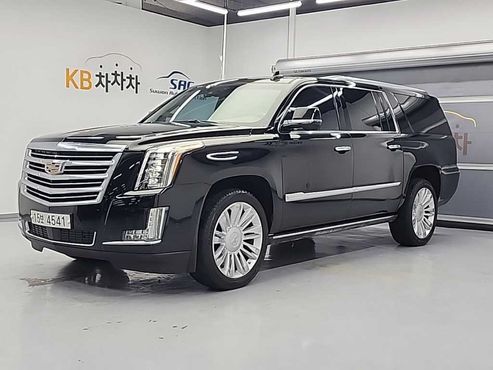 Cadillac Escalade 6.2 ESV 4th — пробег 126 993 км — фото 1 из 5