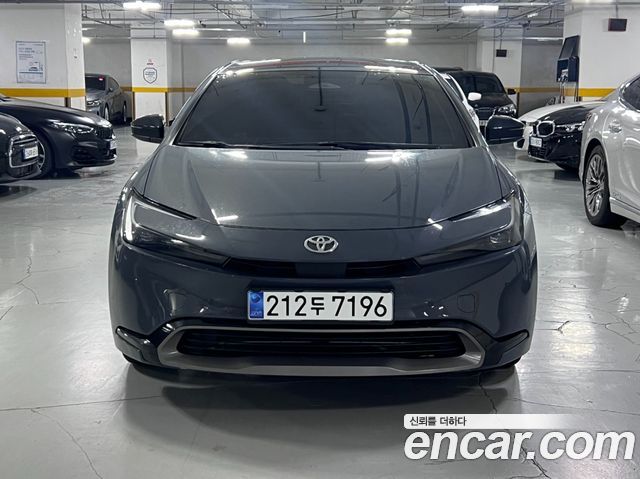Toyota Prius из Кореи Encar