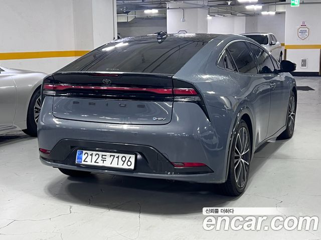 Toyota Prius из Кореи Encar