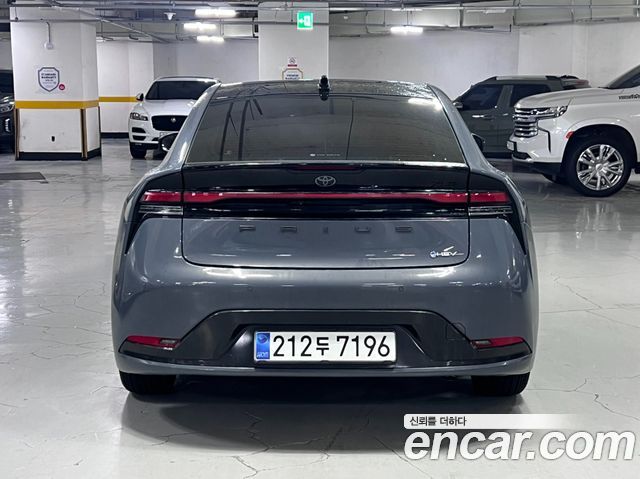 Toyota Prius из Кореи Encar