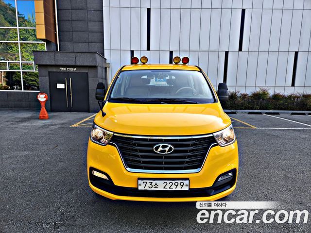 Hyundai Starex 4WD School Bus — пробег 103 000 км — фото 2 из 5