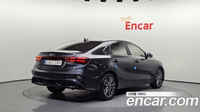 Kia K3 из Кореи Encar