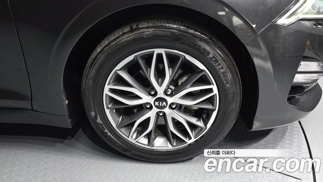 Kia K5 из Кореи Encar