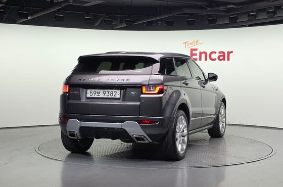Land Rover Range Rover Evoque 2.0 TD4 HSE Dynamic — пробег 141 911 км — фото 2 из 5