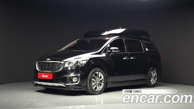 Kia Carnival 9-seater Hi-Limousine Noblesse — пробег 162 378 км — фото 1 из 5