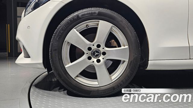 Mercedes-Benz C-Class из Кореи Encar