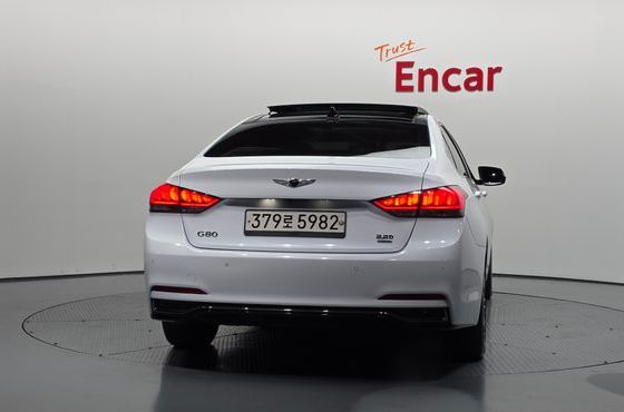 Genesis G80 2.2D AWD Luxury — пробег 257 600 км — фото 4 из 5