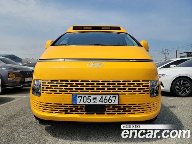 Hyundai Staria из Кореи Encar