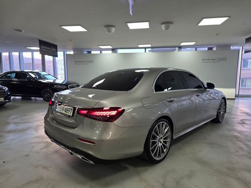 Mercedes-Benz E-Class E350 4MATIC AMG Line Edition — пробег 90 663 км — фото 2 из 5