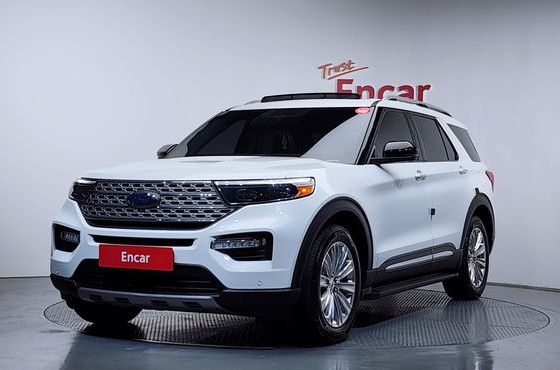 Ford Explorer 2.3 LimIted 4WD — пробег 105 178 км — фото 1 из 5