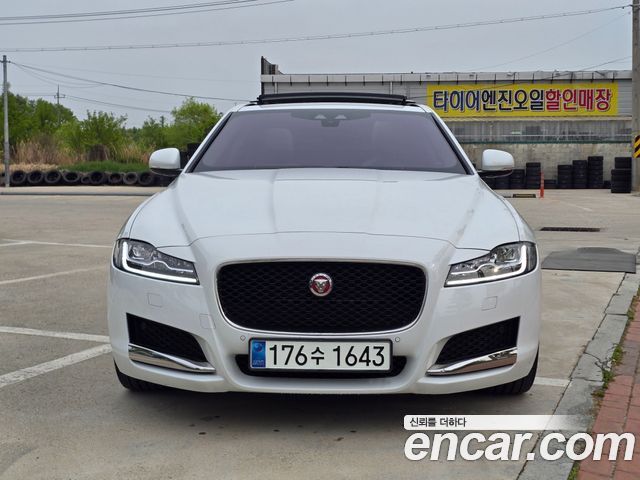 Jaguar XF из Кореи Encar