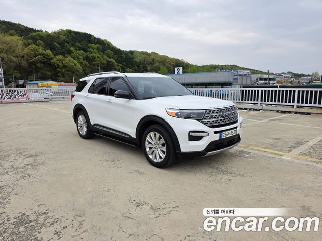 Ford Explorer 3.0 PHEV — пробег 140 355 км — фото 1 из 5