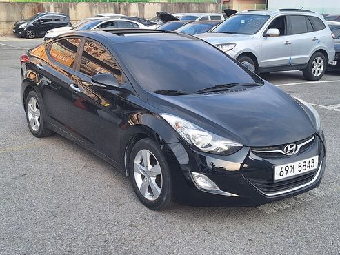 Hyundai AVANTE M16 GDI Premier — пробег 157 000 км — фото 3 из 5