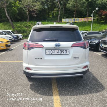 Toyota RAV4 2.5 4WD Hybrid 4th — пробег 85 525 км — фото 4 из 5
