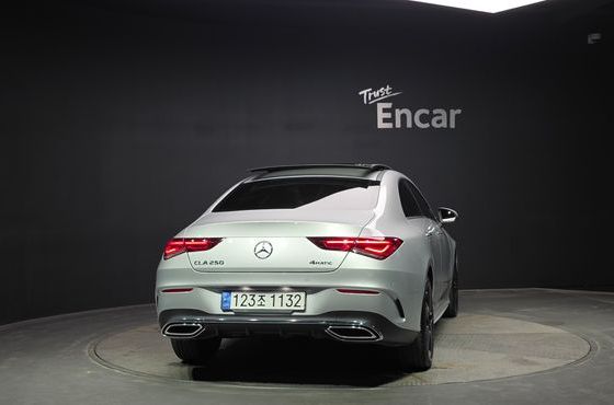 Mercedes-Benz CLA-Class CLA250 4MATIC — пробег 15 761 км — фото 4 из 5