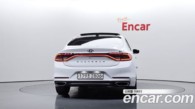 Hyundai Grandeur из Кореи Encar