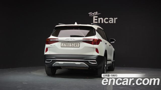 Kia Seltos из Кореи Encar
