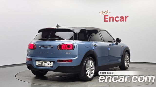 Mini Clubman Dominick Edition 2nd — пробег 61 456 км — фото 2 из 5
